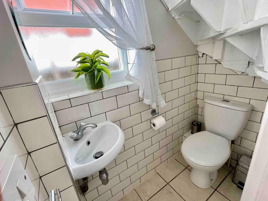 דירות Portsmouth Urban Haven מראה חיצוני תמונה